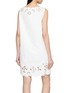 背面 - 点击放大 - EDITION - Eyelet Embroidered Denim Dress