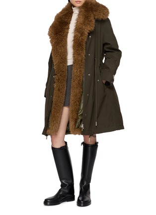 模特儿示范图 - 点击放大 - MONCLER - Hooded Long Parka Coat