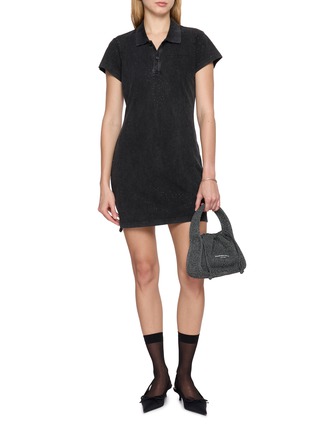 模特儿示范图 - 点击放大 - ALEXANDERWANG - 烫钻 POLO 连衣裙