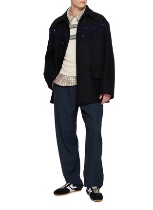 模特儿示范图 - 点击放大 - DRIES VAN NOTEN - Randale Embellished Coat