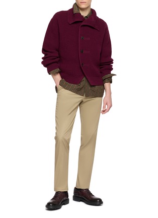 模特儿示范图 - 点击放大 - DRIES VAN NOTEN - Marino Asymmetric Funnel Neck Knit Cardigan