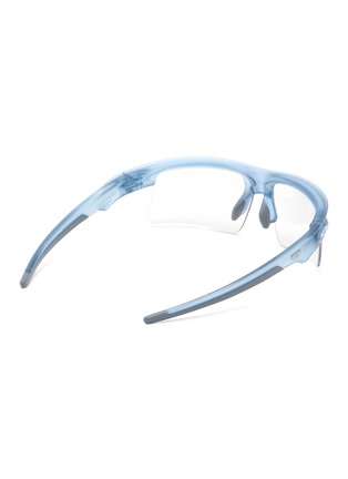 模特儿示范图 - 点击放大 - OAKLEY - Bisphaera™ Speed Sunglasses