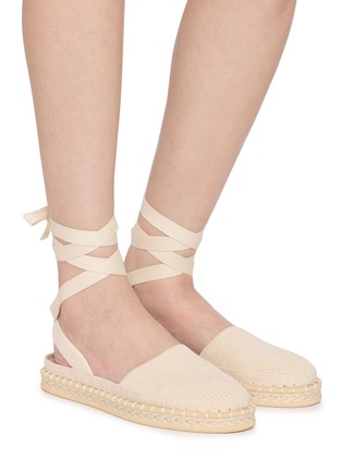 模特儿示范图 - 点击放大 - ROTHY'S - The D'Orsay Espadrilles