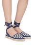 模特儿示范图 - 点击放大 - ROTHY'S - The D'Orsay Espadrilles