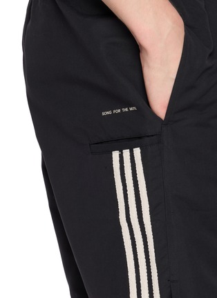  - ADIDAS - X Song for the Mute ADI007 三条纹抽绳短裤