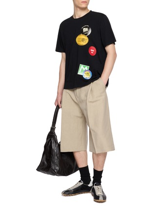 模特儿示范图 - 点击放大 - MM6 MAISON MARGIELA - Sticker Set Short Sleeve T-shirt