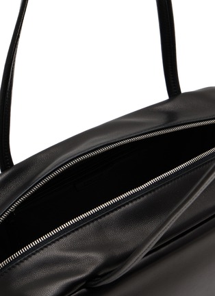 细节 - 点击放大 - THE ROW - Astra Leather Bowling Bag