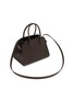模特儿示范图 - 点击放大 - THE ROW - Soft Margaux 10 Leather Bag