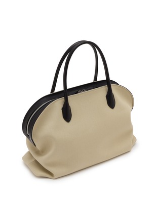 模特儿示范图 - 点击放大 - THE ROW - Agnes 15 Canvas Leather Trim Top Handle Bag