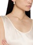 模特儿示范图 - 点击放大 - MISSOMA - 18K Gold Plated Brass Square Pearl Stud Earrings