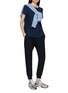 模特儿示范图 - 点击放大 - BEYOND YOGA - Spacedye™ Midi Jogger Pants
