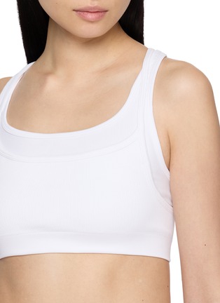  - BEYOND YOGA - Seamless Moves Layered Bra Top
