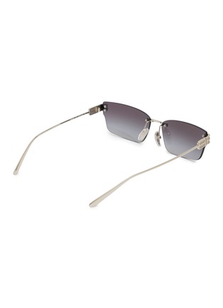 模特儿示范图 - 点击放大 - BALENCIAGA - Metal Rectangular Sunglasses