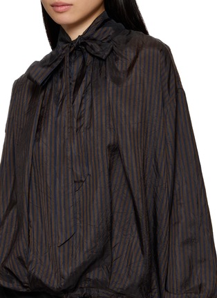  - DRIES VAN NOTEN - Cenvy 条纹系带领上衣