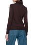 背面 - 点击放大 - R2W - Turtleneck 16 Gauge Cashmere Knit Sweater
