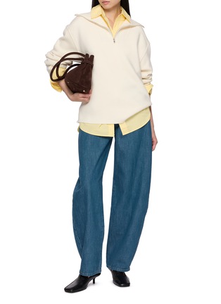 模特儿示范图 - 点击放大 - R2W - Paulo Zip-Up Hairy Wool Knit Sweater