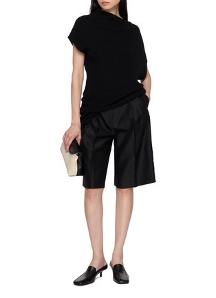 模特儿示范图 - 点击放大 - R2W - Sophia Draped Wool Cashmere Knit Top