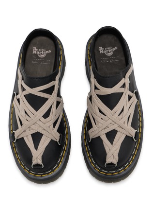 细节 - 点击放大 - RICK OWENS - X DR. MARTENS MEGALACE 绕带穆勒皮鞋