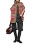 模特儿示范图 - 点击放大 - DRIES VAN NOTEN - 提花高领短袖开衫