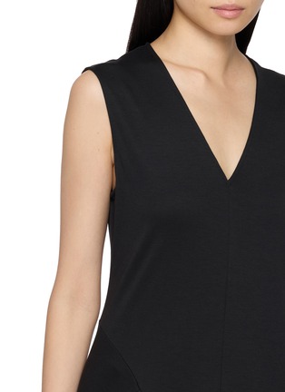 - THEORY - Clinton Sleeveless V-Neck Knit Midi Dress