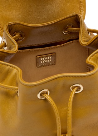 细节 - 点击放大 - MIU MIU - Small Leather Backpack
