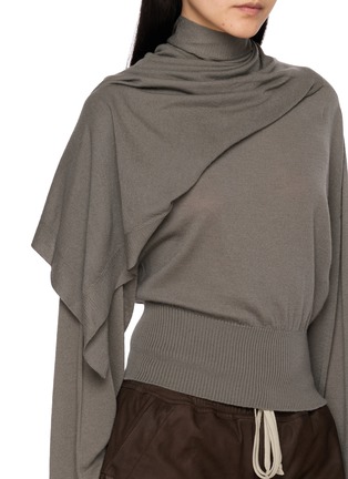  - RICK OWENS - Maglia Scarf Knit Sweater