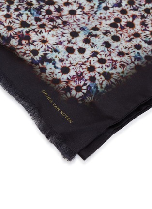细节 - 点击放大 - DRIES VAN NOTEN - Printed Satin Scarf