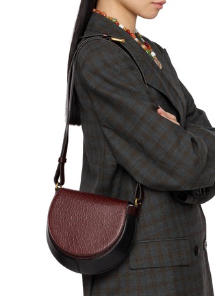 正面 -点击放大 - DRIES VAN NOTEN - Small Leather Crossbody Flap Bag