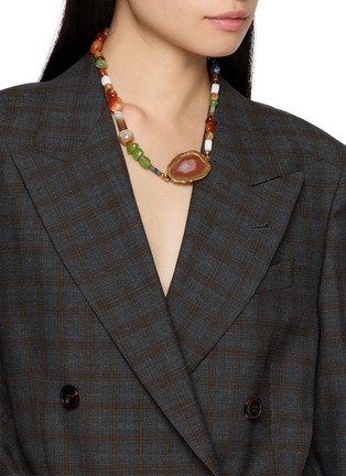 模特儿示范图 - 点击放大 - DRIES VAN NOTEN - Combination Beaded Necklace