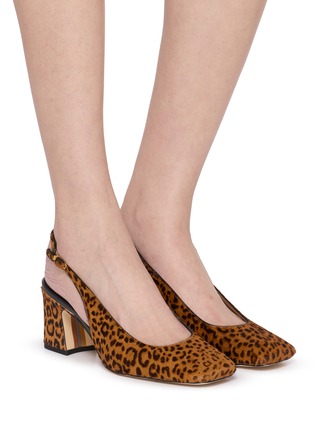模特儿示范图 - 点击放大 - SAM EDELMAN - Lucille 65 Leopard Slingback Pumps