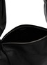 细节 - 点击放大 - MAISON MARGIELA - Medium East West Leather Box Shoulder Bags