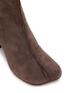 细节 - 点击放大 - MM6 MAISON MARGIELA - 70 Anatomic Stitch Toe Suede Ankle Boots
