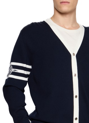  - SOUTHCAPE - V-Neck Logo Knit Cardigan