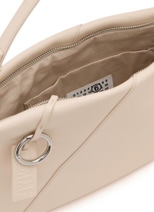 细节 - 点击放大 - MM6 MAISON MARGIELA - Japanese Pochette Leather Shoulder Bag