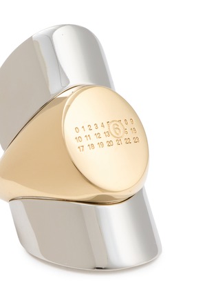 细节 - 点击放大 - MM6 MAISON MARGIELA - Vitrine Signet Palladium Ring