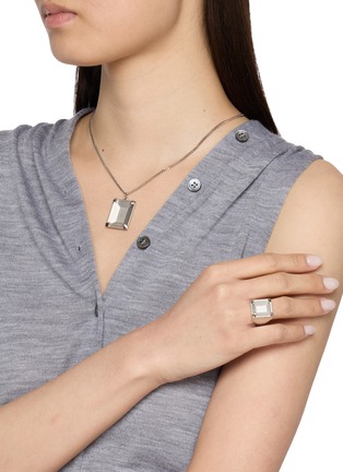 模特儿示范图 - 点击放大 - MM6 MAISON MARGIELA - Unexisting Stone Palladium Necklace