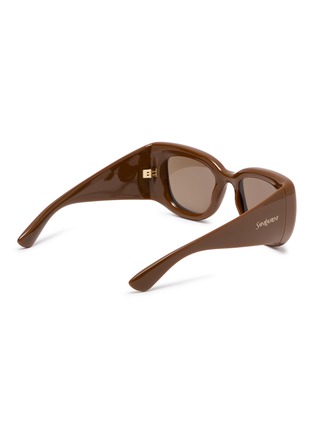 模特儿示范图 - 点击放大 - SAINT LAURENT - Bio Injection Square Sunglasses