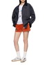 模特儿示范图 - 点击放大 - HALFWAY NATIVE - Terrier Velour Shorts