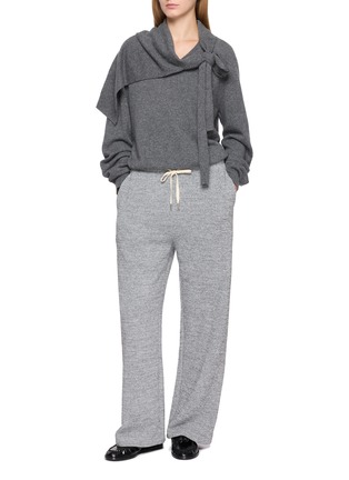 模特儿示范图 - 点击放大 - R2W - Chihiro Drawstring Waistband Semi Wide Leg Pants