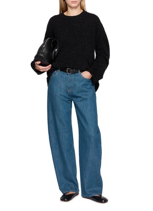模特儿示范图 - 点击放大 - R2W - Rasmo Round Neck Wool Cashmere Knit Sweater