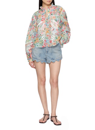 模特儿示范图 - 点击放大 - FARM RIO - Rendeira Embroidered Cutwork Blouse
