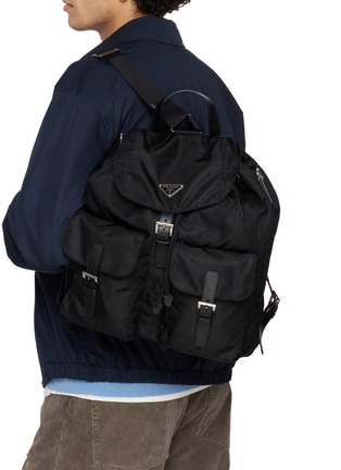 模特儿示范图 - 点击放大 - PRADA - Re-Nylon Backpack
