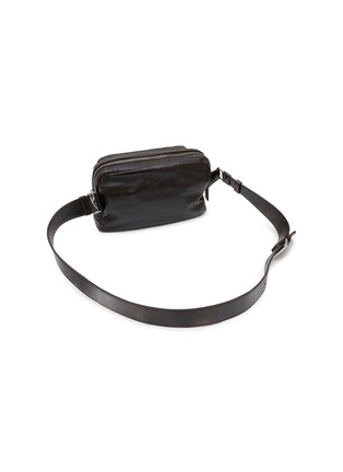模特儿示范图 - 点击放大 - PRADA - Distressed Leather Shoulder Bag