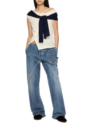 模特儿示范图 - 点击放大 - JW ANDERSON - Layered Off Shoulder Tank Top
