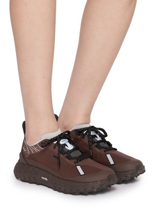 模特儿示范图 - 点击放大 - NORDA - 001A Low Top Women's Sneakers