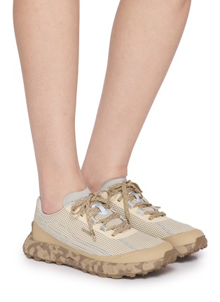 模特儿示范图 - 点击放大 - NORDA - 002 Low Top Women's Sneakers