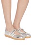 模特儿示范图 - 点击放大 - ADIDAS - Samba Jane Women's Sneakers