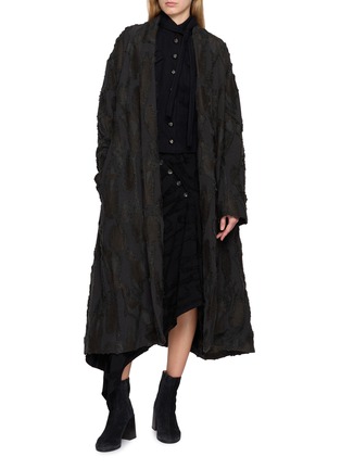 模特儿示范图 - 点击放大 - MASNADA - Belted Textured Dressing Gown Coat