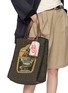 模特儿示范图 - 点击放大 - ANYA HINDMARCH - Diet Coke Leather Coin Purse
