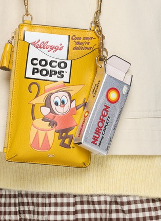 正面 -点击放大 - ANYA HINDMARCH - Nurofen Leather Charm